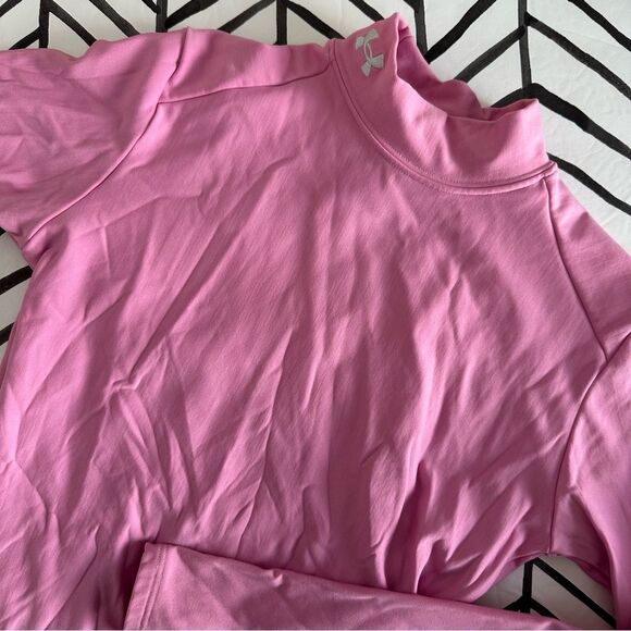 Under Armour Size M Long Sleeve Light Pink Compression Shirt - Picture 1 of 4